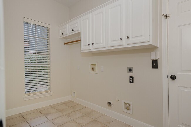 Building Photo - 38 Eagle Mead Pl