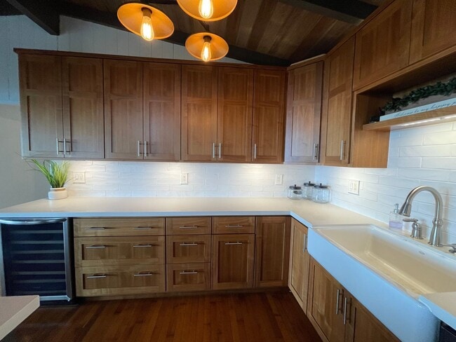 Building Photo - Kula Renovated Three Bedroom/Two Bathroom