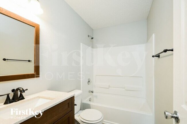 Building Photo - 14455 Black Farm Dr