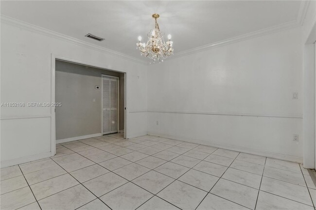 Building Photo - 17900 SW 77th Ave