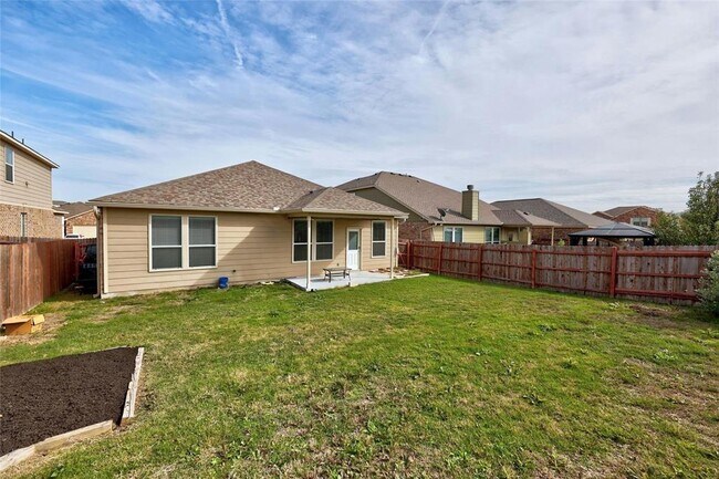 Building Photo - 109 Marcheeta Way