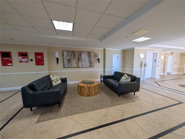 Building Photo - 4516 Seagull Dr