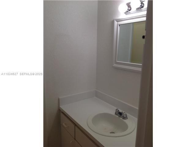 Building Photo - 3582 NE 171 St