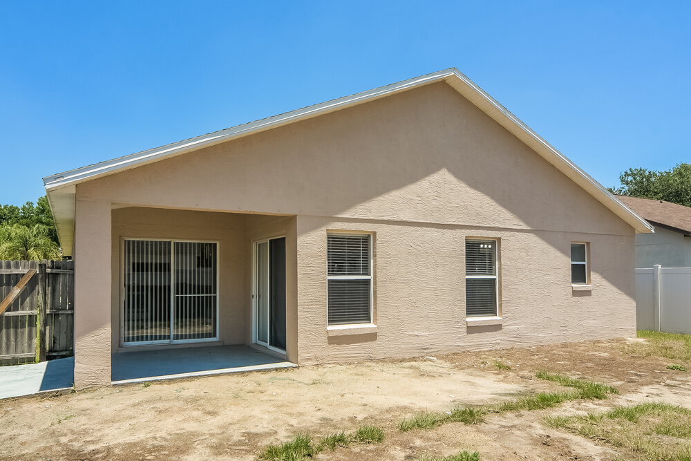Building Photo - 17100 Woodcrest Way