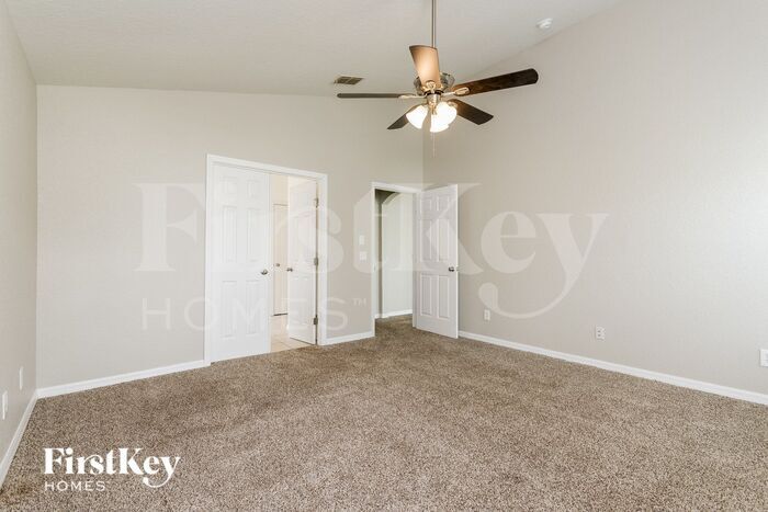 Building Photo - 2805 Shumard St