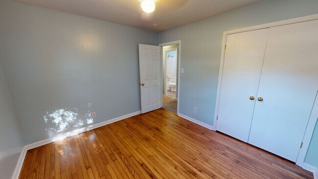 Building Photo - 6013 Blairmore Pl