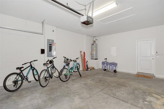 Building Photo - 11616 Golden Bay Pl