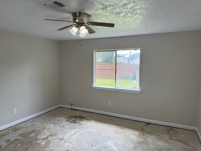 Building Photo - 16528 Monte Carlo Ln