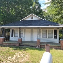 Building Photo - 635 42nd St