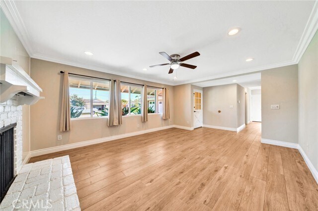 Building Photo - 5851 Pinon Dr