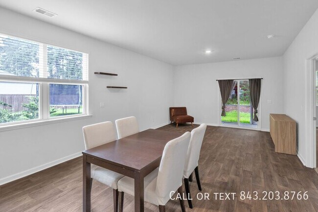 Building Photo - 212 Sweet Cherry Ln