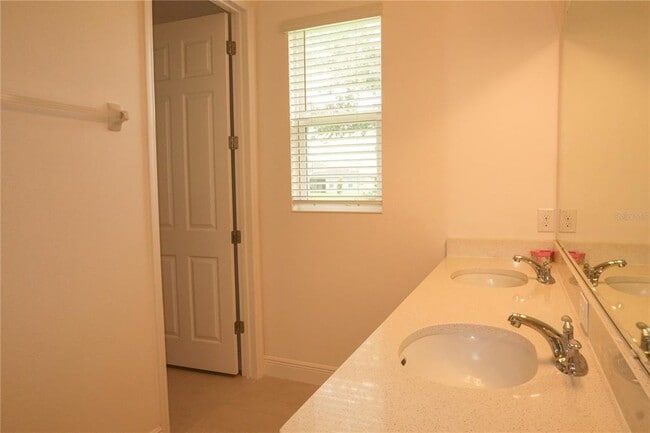 Building Photo - 4909 Olivia Ct