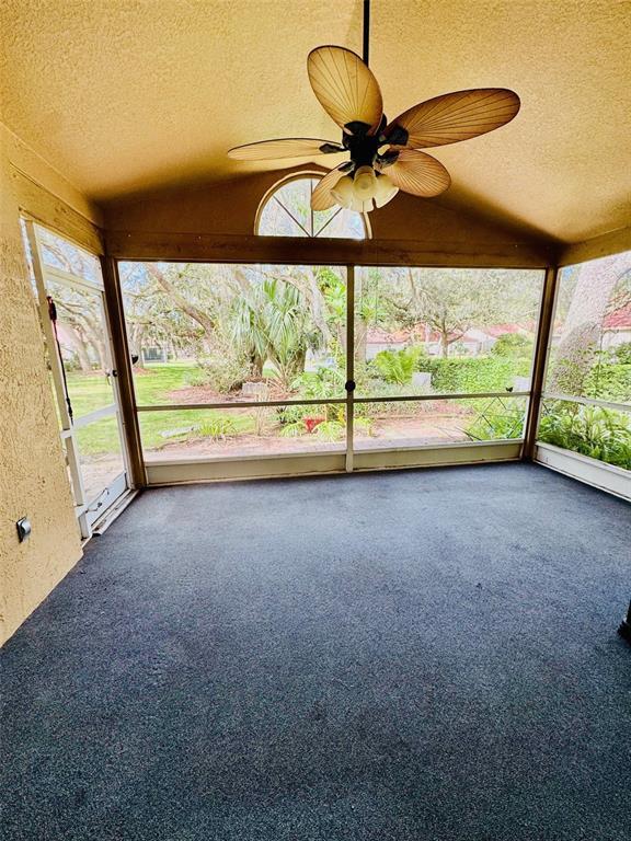 Building Photo - 1001 E Pebble Beach Cir