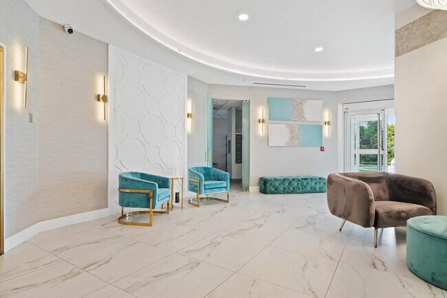 Building Photo - 5200 N Ocean Dr