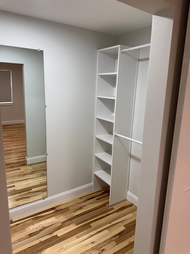 Building Photo - 251 Main St