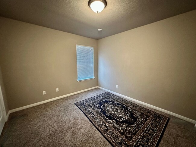 Building Photo - 2709 Keathley Dr