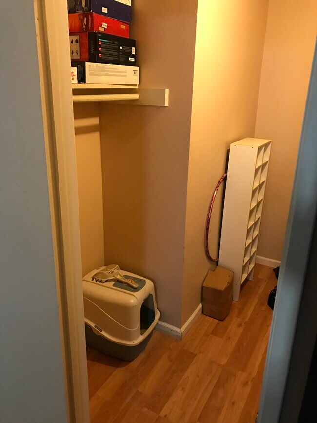 Master Closet - 12200 Montecito Rd