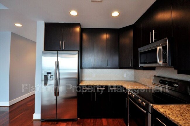 Building Photo - 1080 Peachtree St NE