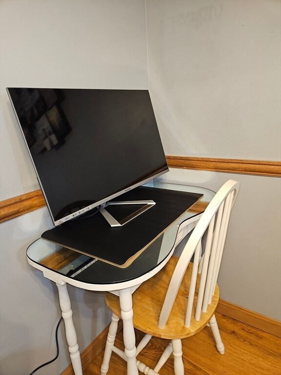 Building Photo - 2 Karena Dr