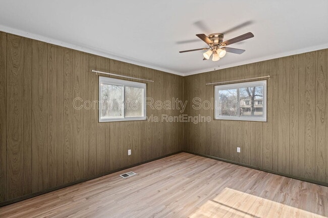 Building Photo - 3007 Hilleman Ave