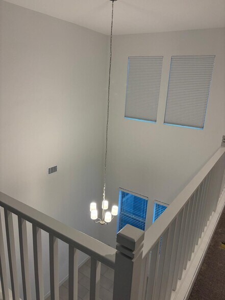 Building Photo - 7710 W Crabapple Dr