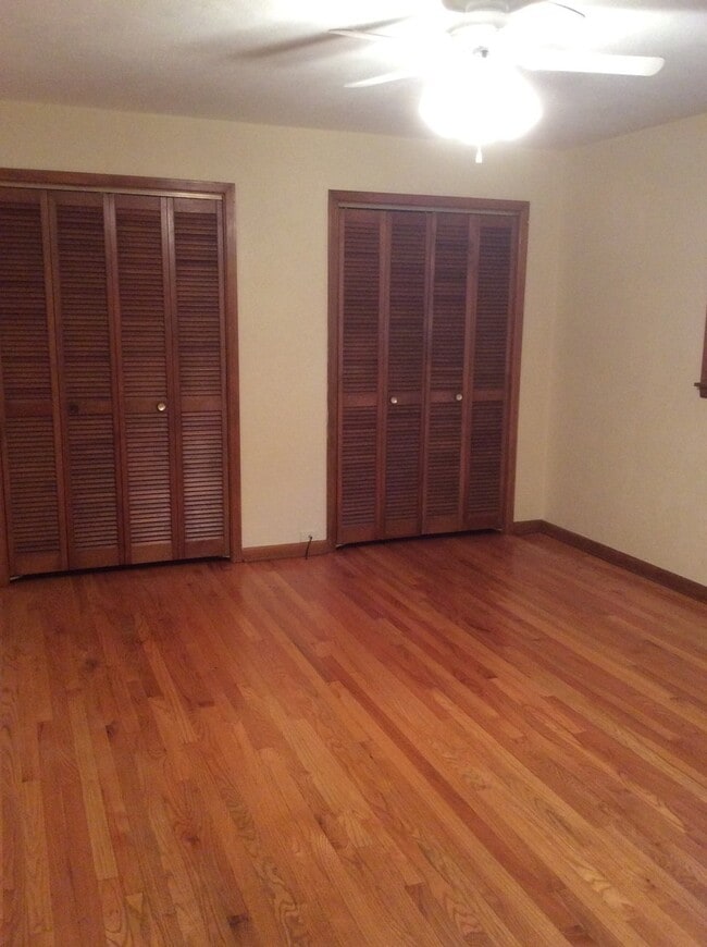 Building Photo - 4803 Flintridge Ct