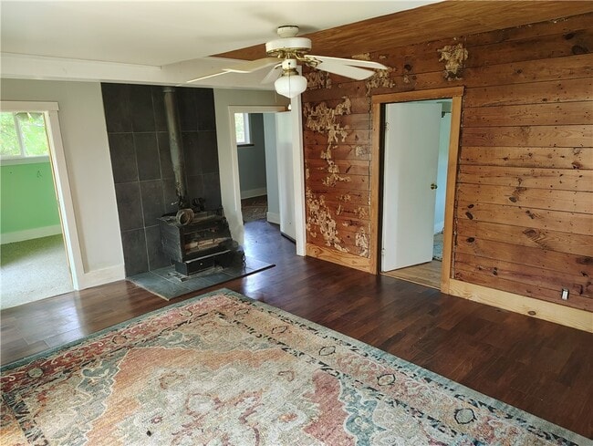 Building Photo - 14894 Trammel Mountain Rd