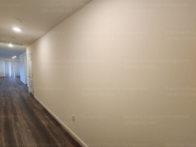 Building Photo - 8921 Kemi St
