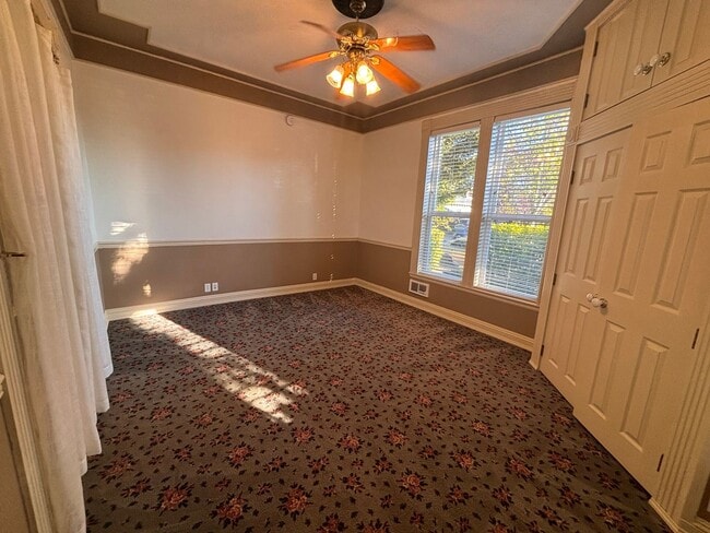 Building Photo - Beautiful Ground Level 1Bed/1Bath with outdoor space Close to Downtown Albany!