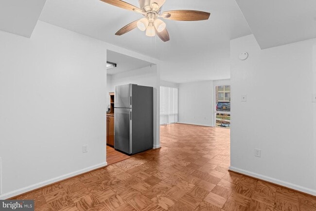 Building Photo - 7171 Donnell Pl