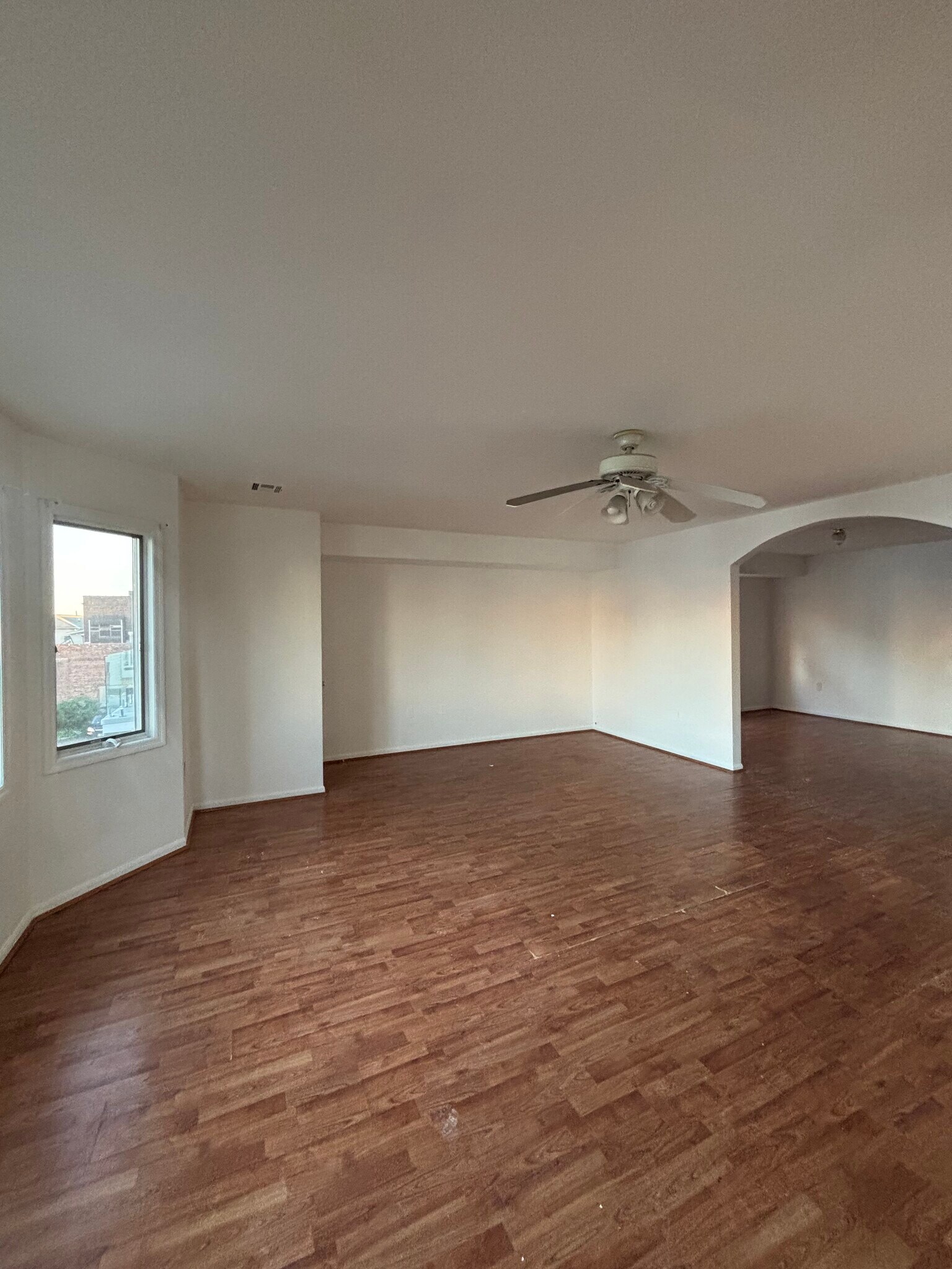 Building Photo - 72 Sumo Village Ct