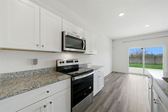 Building Photo - 8325 Kimlewick Dr