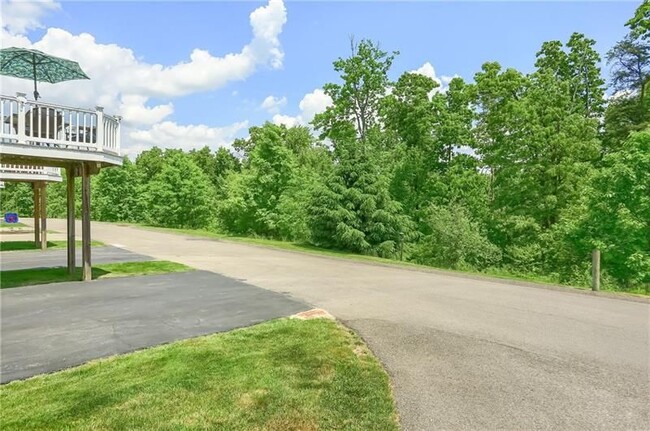 Building Photo - 391 Marshall Heights Dr