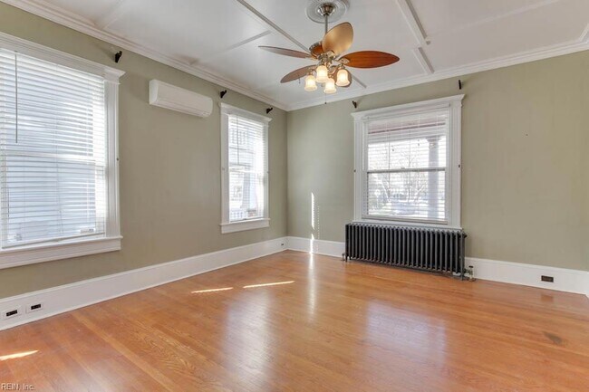Building Photo - 1051 Naval Ave
