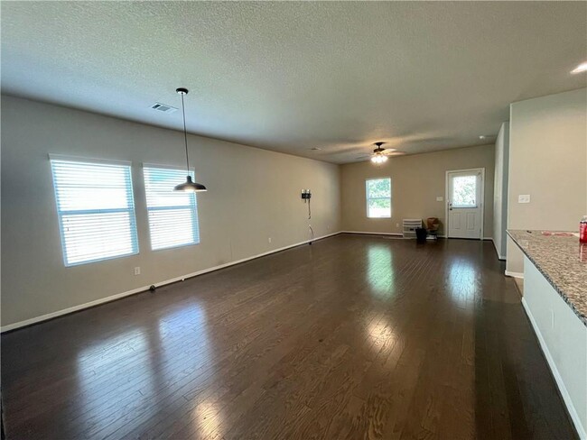 Building Photo - 412 Westminster Dr