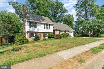 Building Photo - 519 Woodland Ct NW