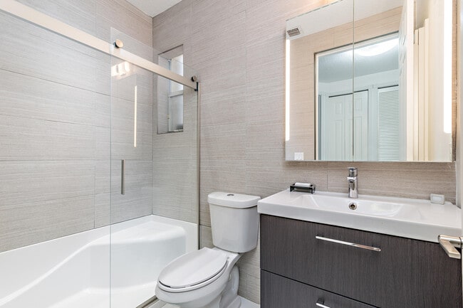 Building Photo - 8270 Spyglass Dr