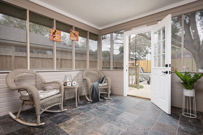 Building Photo - 2947 High Plains Dr