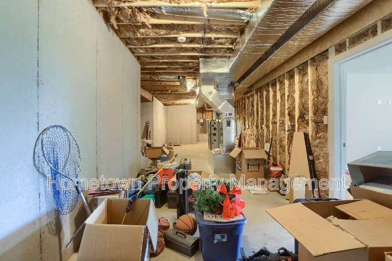 Building Photo - 11409 Weatherstone Dr