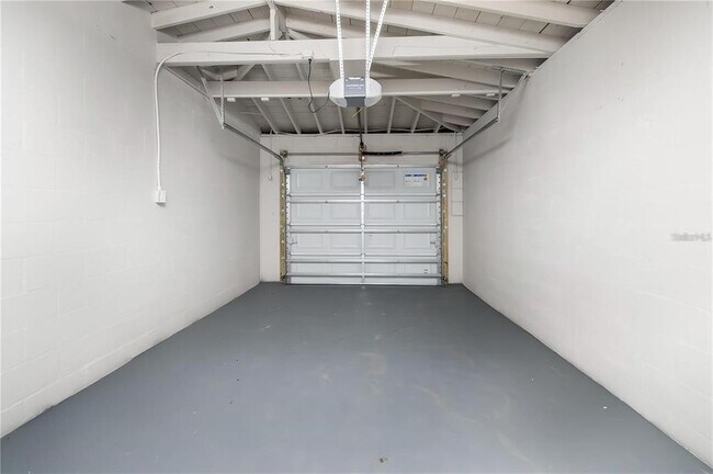 Building Photo - 10341 Kumquat Ln