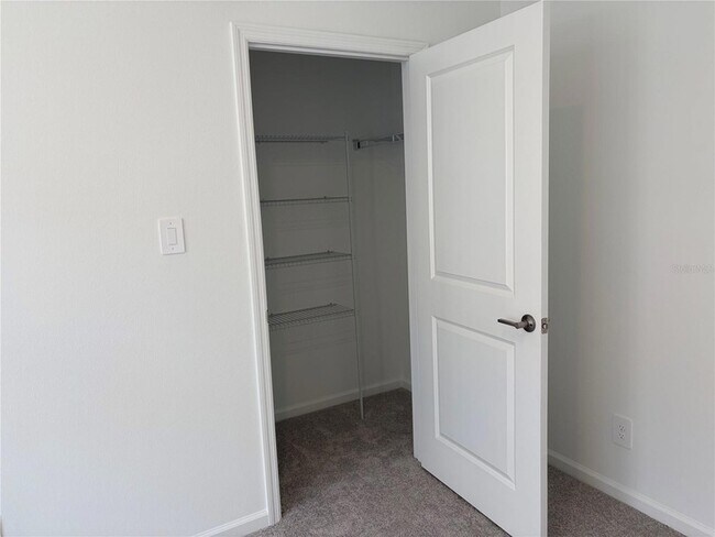 Building Photo - 4377 Vibernum Ave