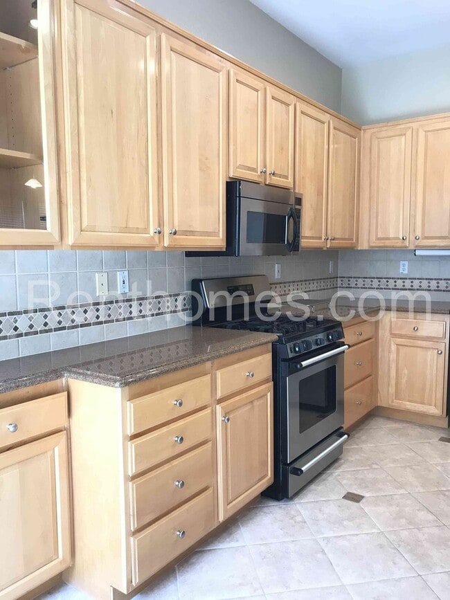 Building Photo - 11665 Miro Cir