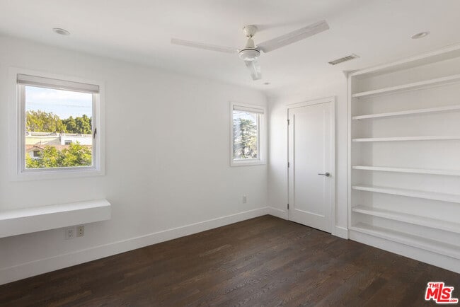 Building Photo - 4525 Melbourne Ave