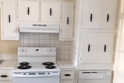 New Appliances - 2725 Wren Dr