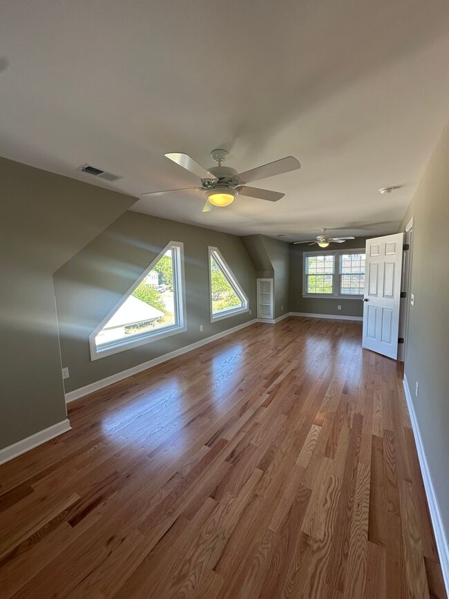 Building Photo - Long-Term Rental – Spacious 4BR/4BA Home i...