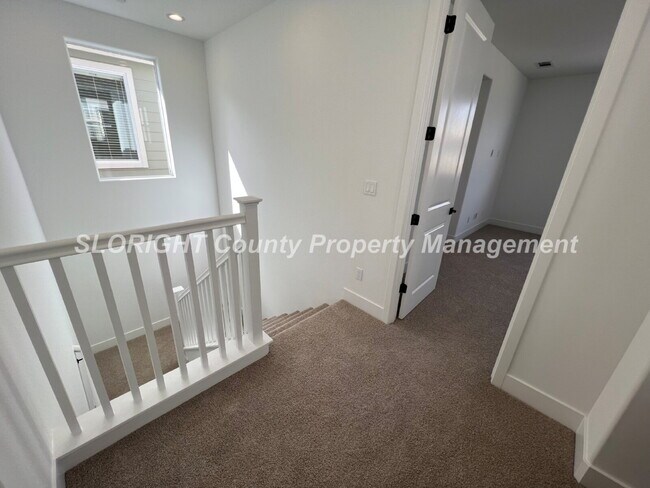 Building Photo - AVAILABLE JULY - Spacious Home in San Luis Ranch - 4 Bed / 3.5 Bath