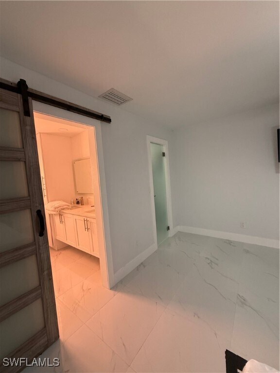 Building Photo - 1020 SW 11th Ct