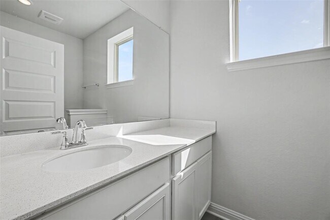 Building Photo - 8518 Leroi Dr
