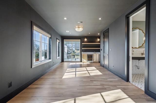 Building Photo - 5800 Goodwin Ave