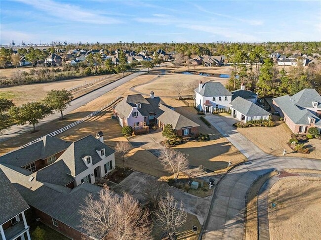 Building Photo - 4140 Primrose Dr